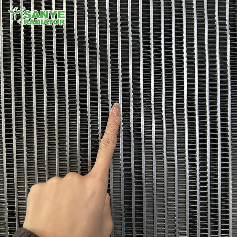 7-ton special vehicle radiator copper aluminum for export to Iran