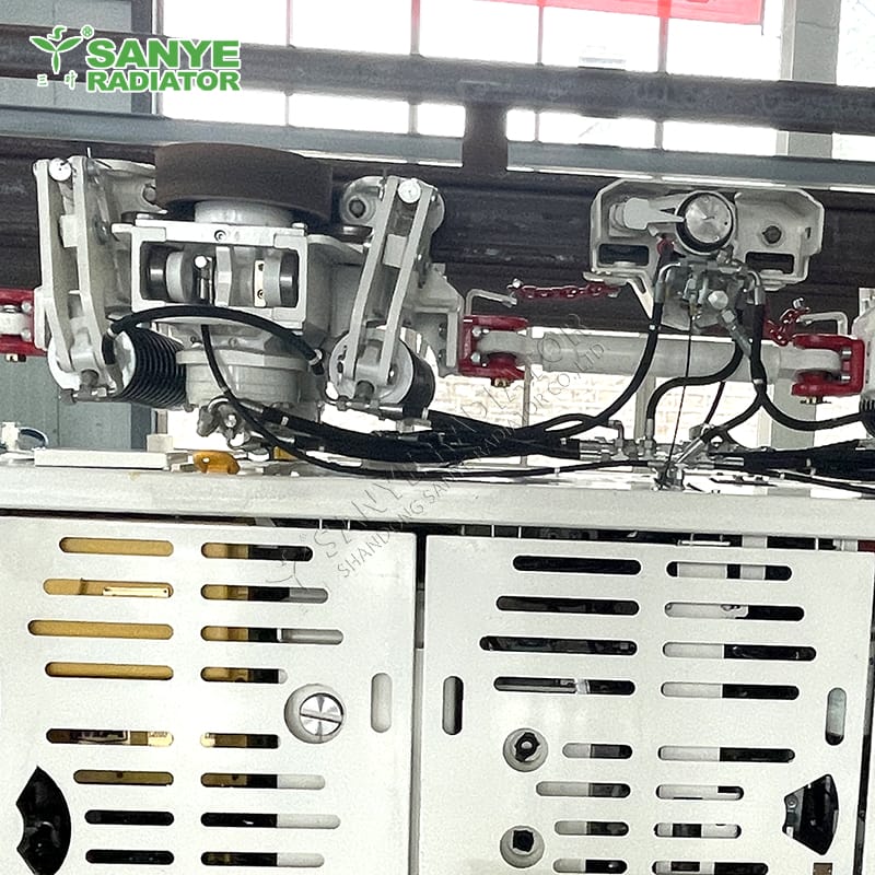 Diesel/ lithium battery monorail crane train