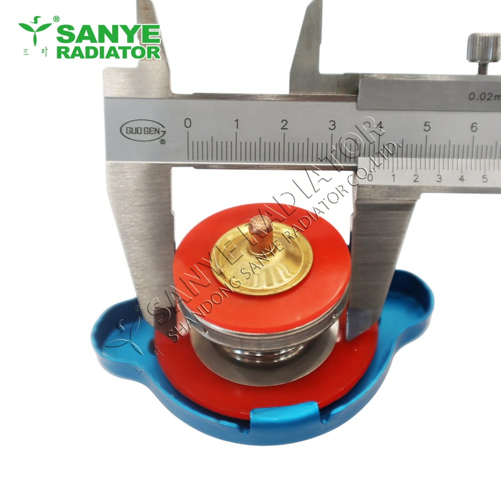 Medium radiator cap with visual thermometer